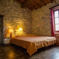 Grande chambre dans le gite Grande Bergerie - chateau villarel